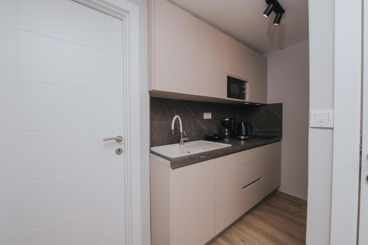 Apartments Virgine Maria I Baška Exterior foto
